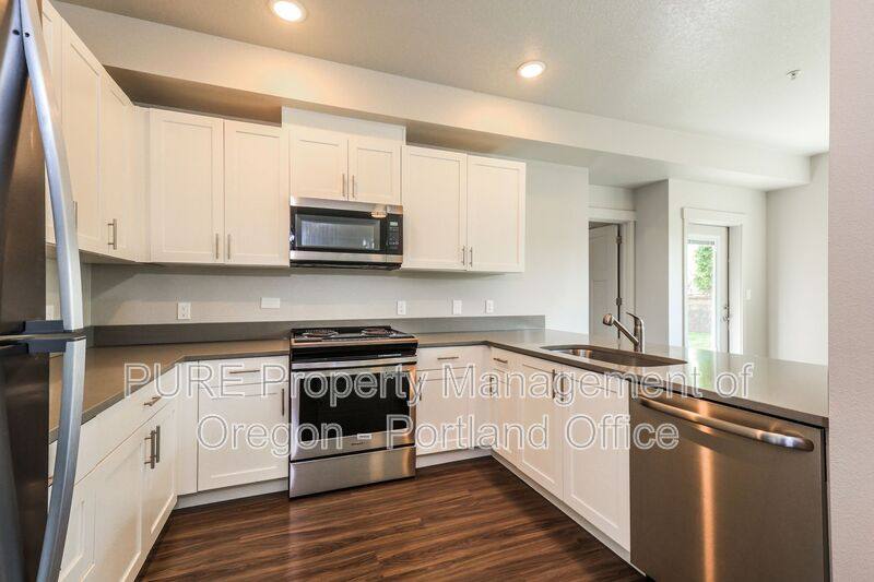 Apartment for rent at 41300 SE Vista Loop Dr #108, Sandy, OR 97055