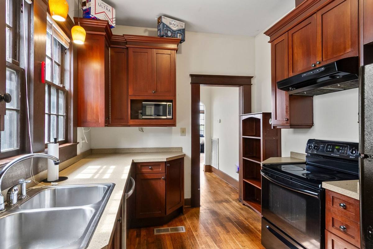 Apartment for rent at 1304 Riverside Dr, Tuscaloosa, AL 35401