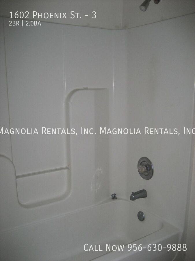 Apartment for rent at 1602 Phoenix St #3, Edinburg, TX 78541