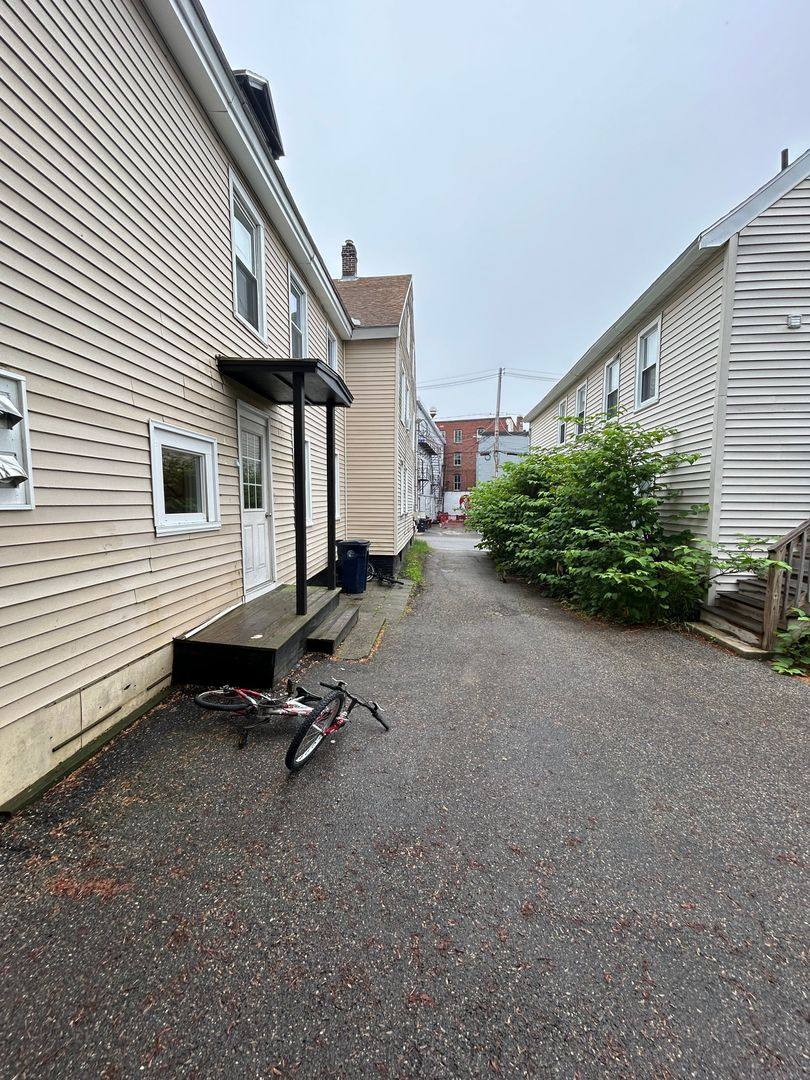 Apartment for rent at 25 Foss St #101, Biddeford, ME 04005