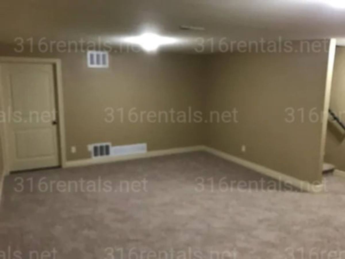 Apartment for rent at 8462 E Granite Court, Wichita, KS 67226