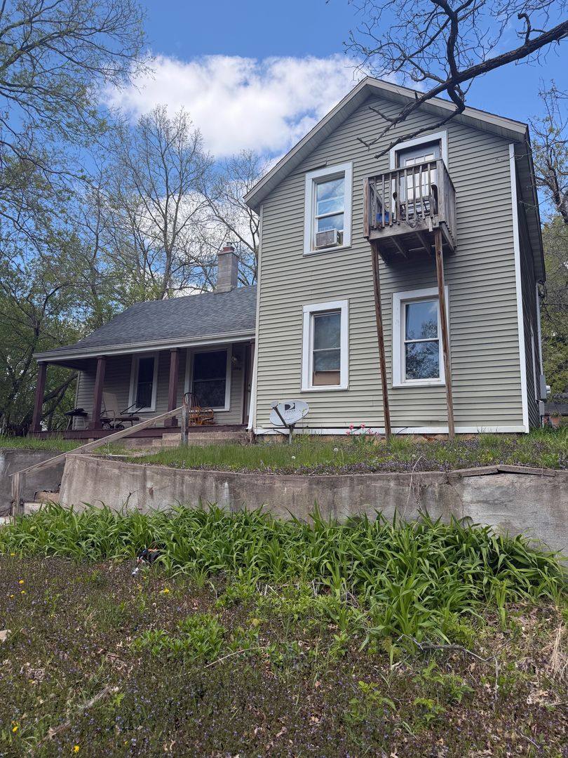 Apartment for rent at 1946 Francis St, Eau Claire, WI 54703