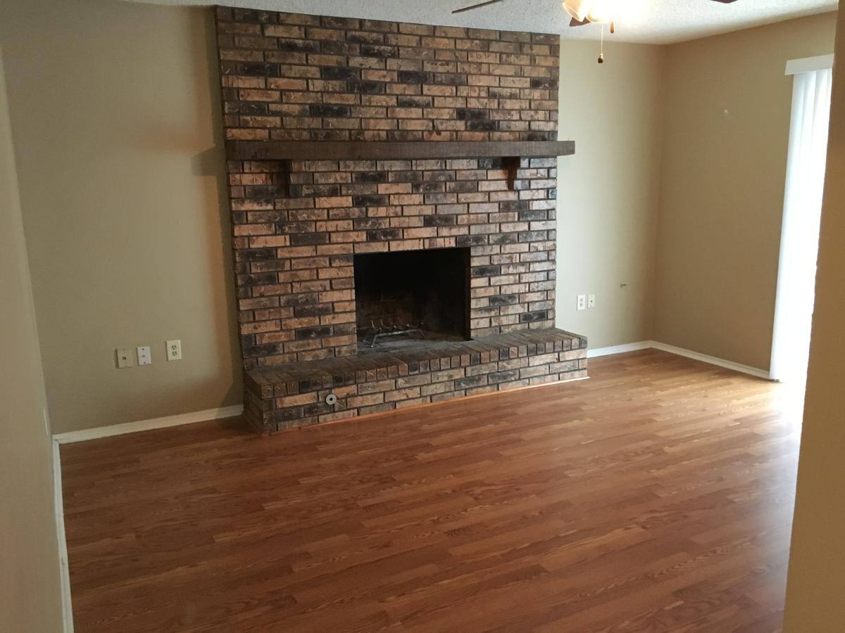 House for rent at 2001 S Cherokee Ave, Claremore, OK 74019