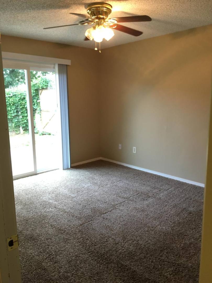House for rent at 2001 S Cherokee Ave, Claremore, OK 74019