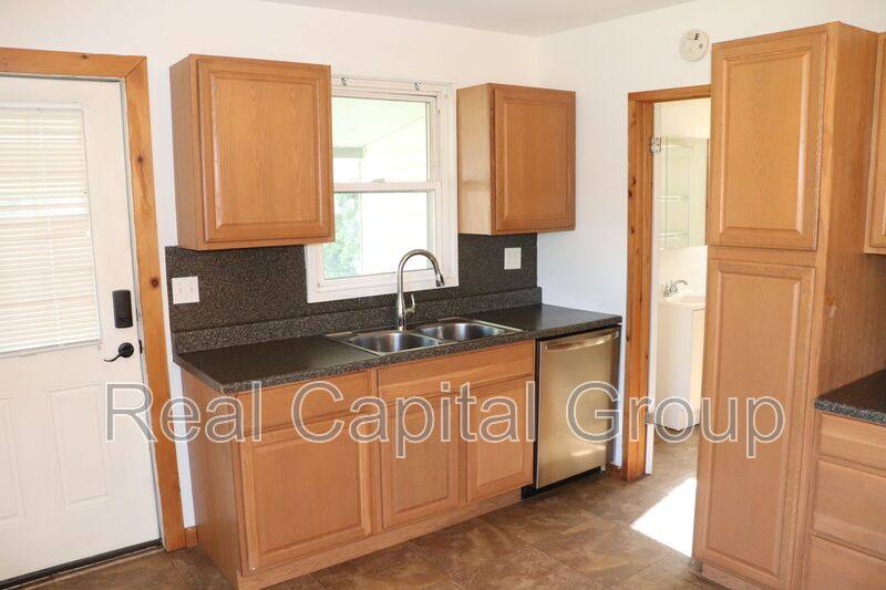 Apartment for rent at 5 Ferris St #2, Mechanicville, NY 12118