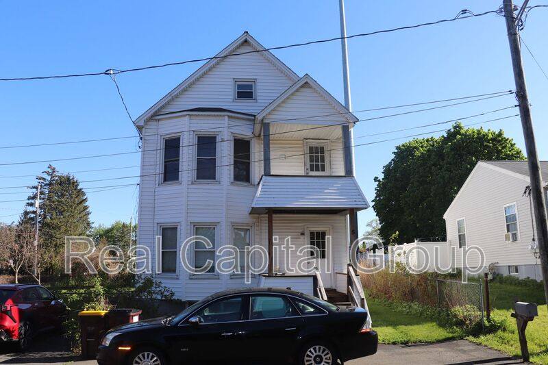 Apartment for rent at 5 Ferris St #2, Mechanicville, NY 12118