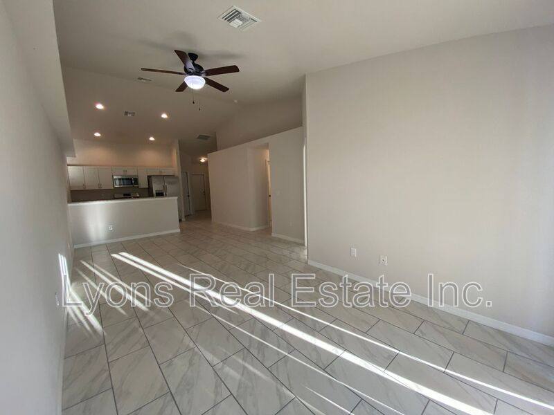Apartment for rent at 2941 Skyline Blvd, Cape Coral, FL 33914