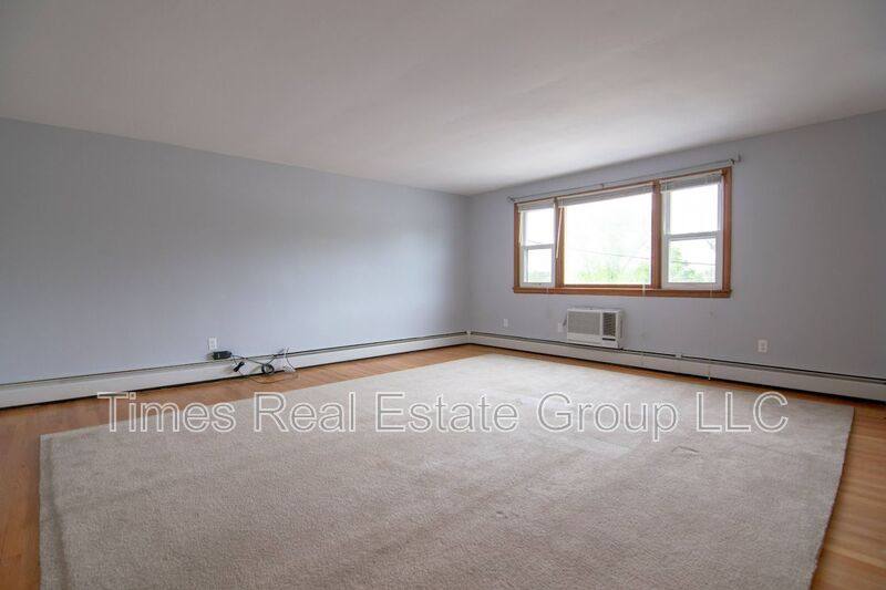 Apartment for rent at 708 Carmen Dr #B, Norristown, PA 19401