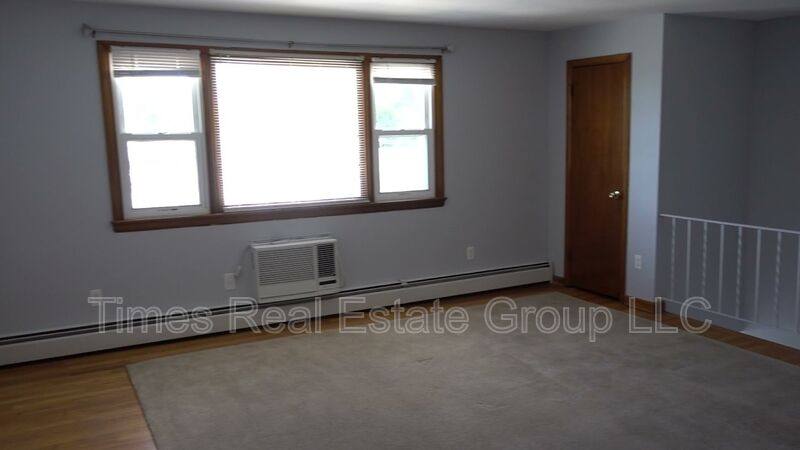Apartment for rent at 708 Carmen Dr #B, Norristown, PA 19401
