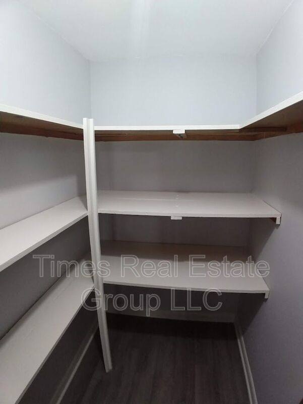 Apartment for rent at 708 Carmen Dr #B, Norristown, PA 19401