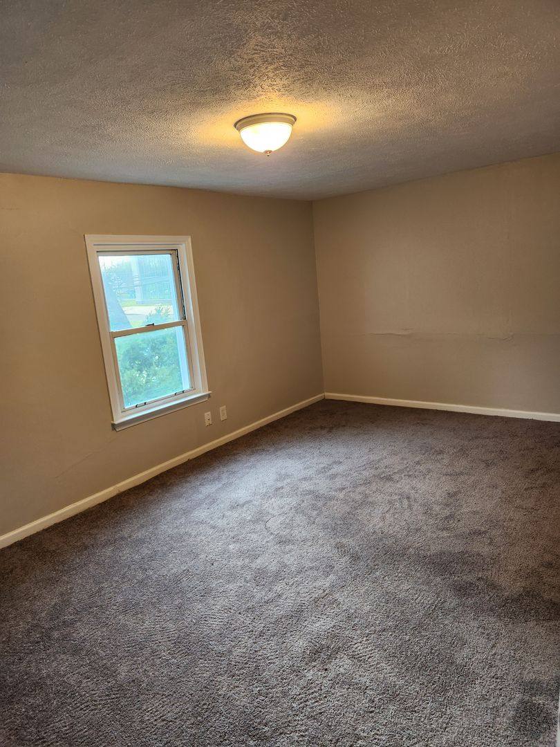 House for rent at 22370 Tracy Ave, Euclid, OH 44123