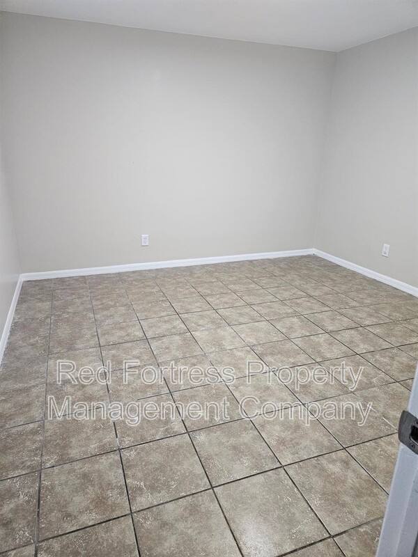 Apartment for rent at 4512 Leonard Blvd S, Lehigh Acres, FL 33973