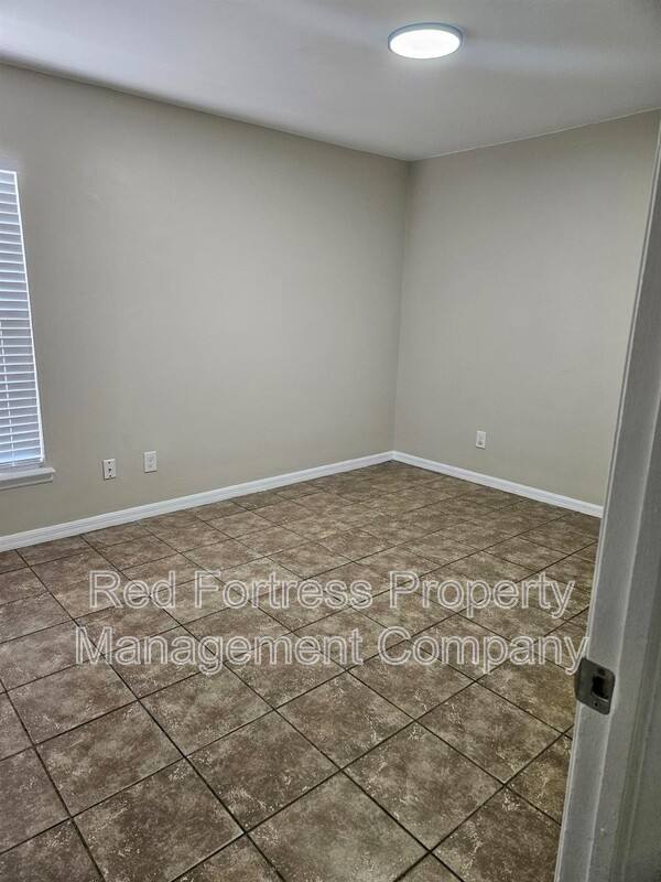 Apartment for rent at 4512 Leonard Blvd S, Lehigh Acres, FL 33973