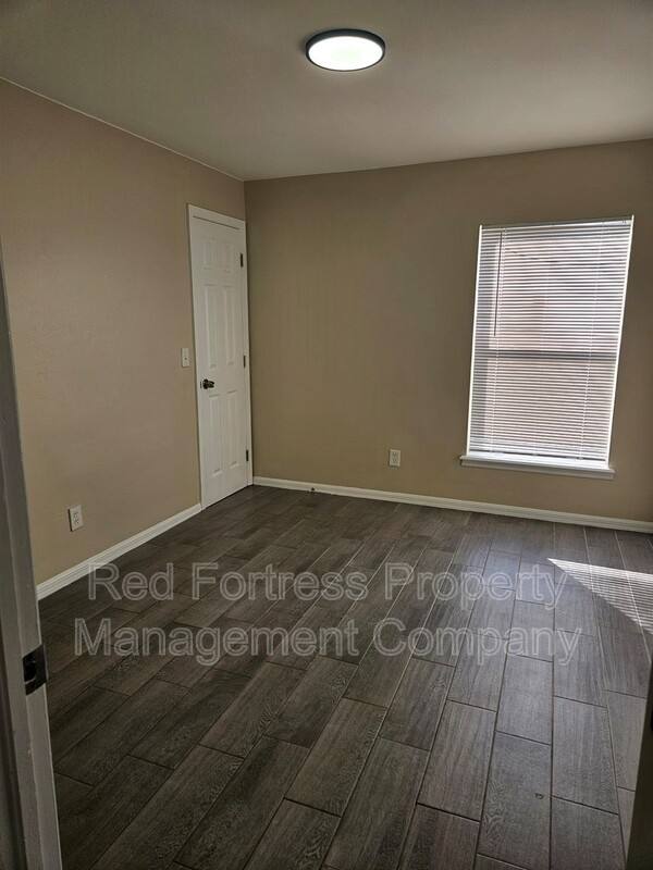 Apartment for rent at 4514 Leonard Blvd S, Lehigh Acres, FL 33973