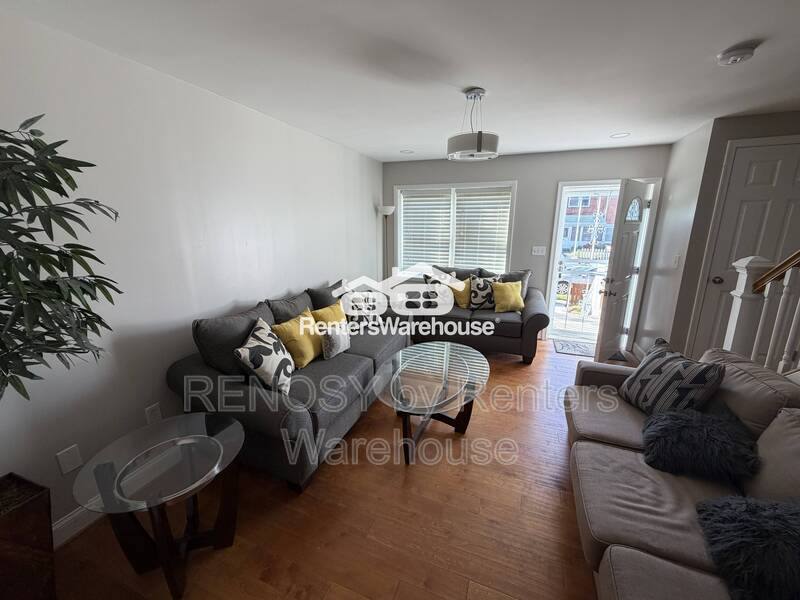 Townhouse for rent at 611 Cheraton Rd, Brooklyn, MD 21225