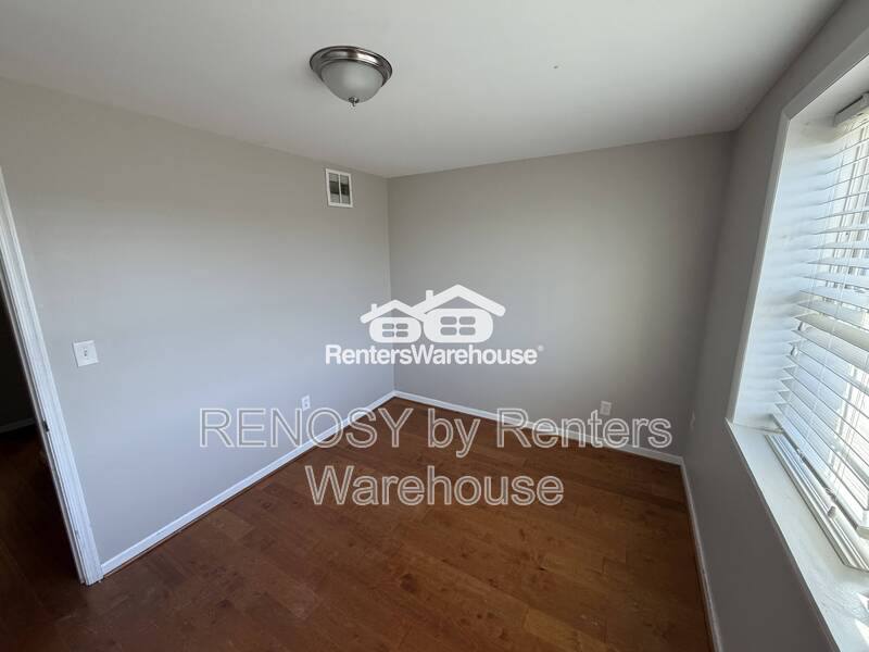Townhouse for rent at 611 Cheraton Rd, Brooklyn, MD 21225