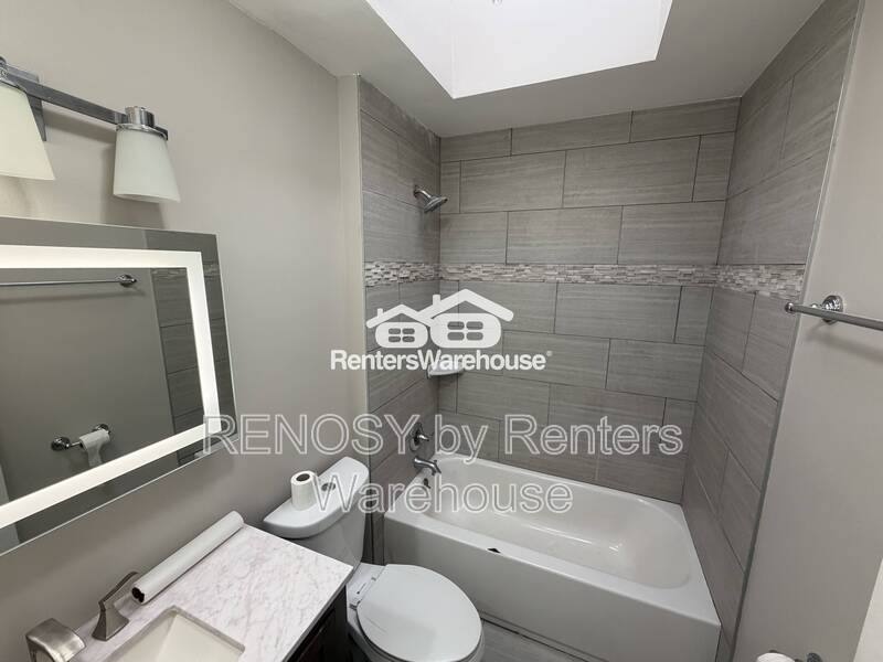 Townhouse for rent at 611 Cheraton Rd, Brooklyn, MD 21225
