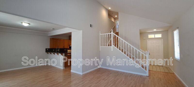 House for rent at 320 Stamper Circle, Suisun City, CA 94585