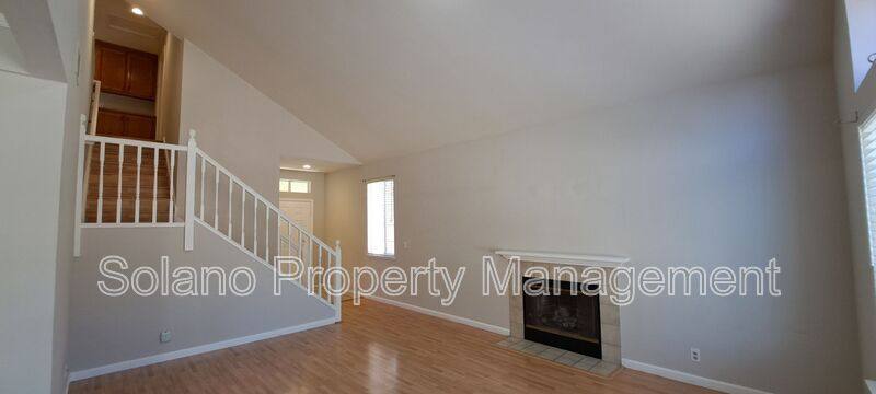 House for rent at 320 Stamper Circle, Suisun City, CA 94585