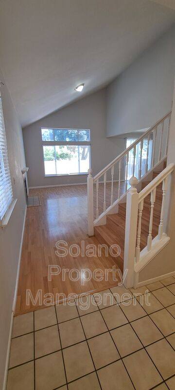 House for rent at 320 Stamper Circle, Suisun City, CA 94585