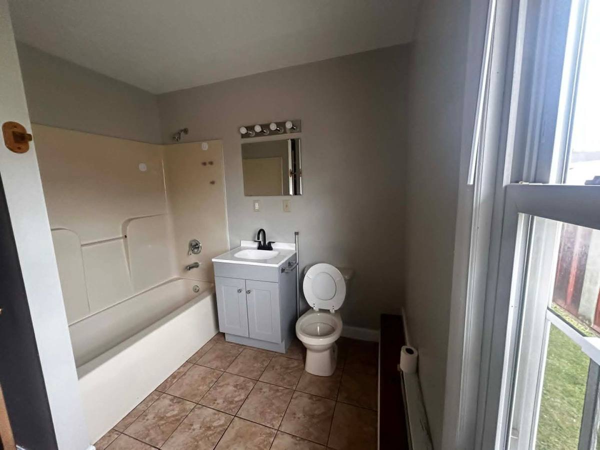 Apartment for rent at 43 McCulloh, Frostburg, MD 21532