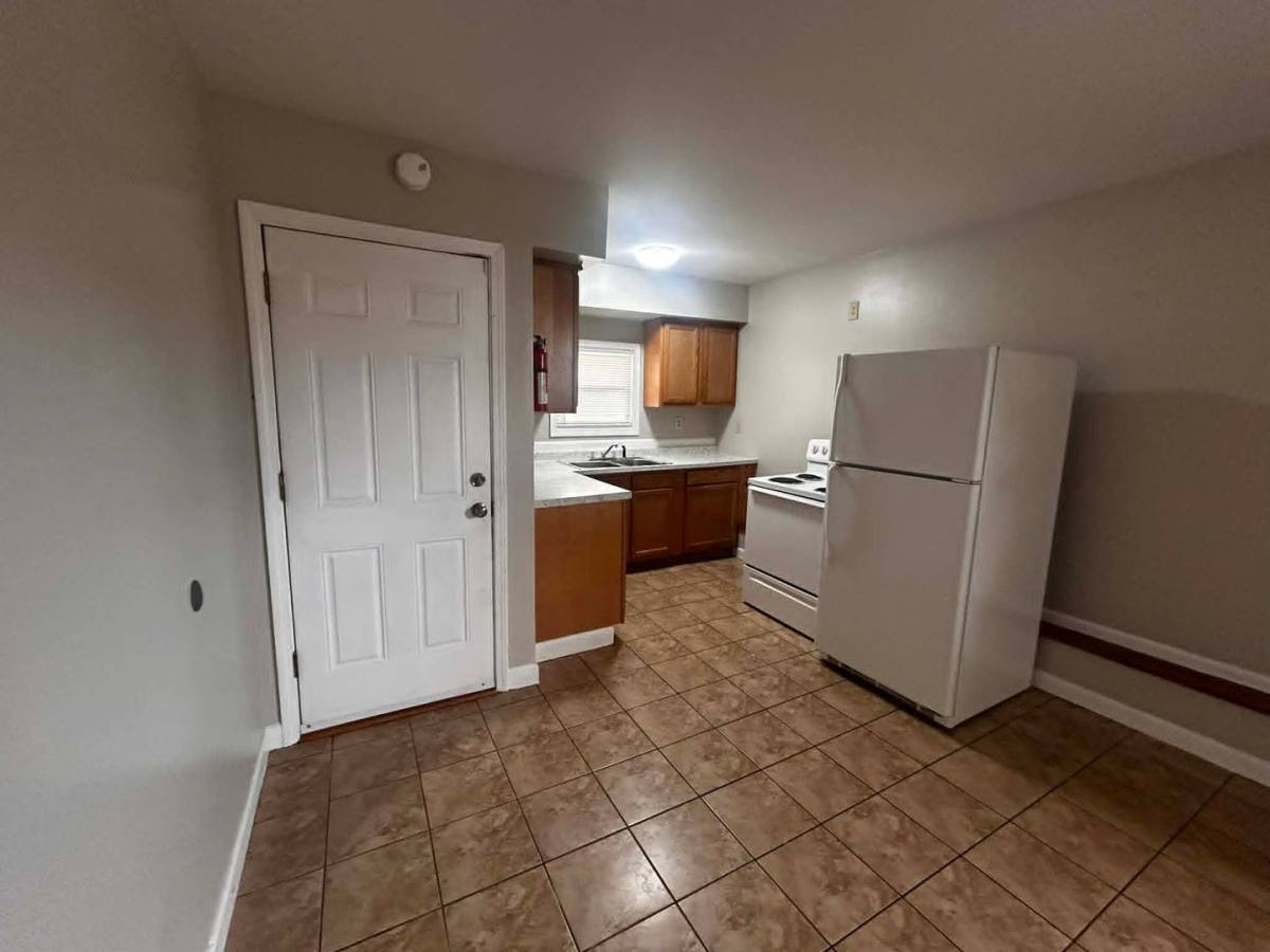 Apartment for rent at 43 McCulloh, Frostburg, MD 21532