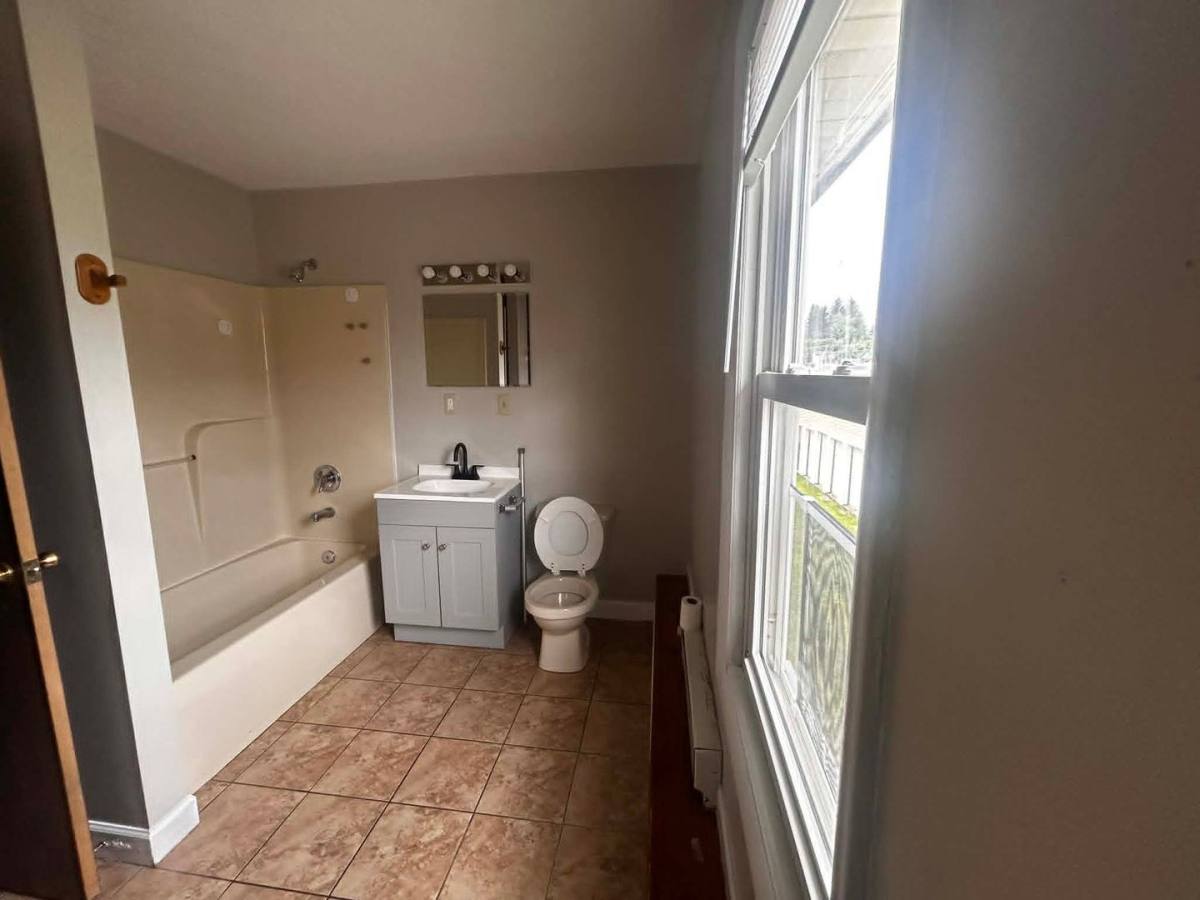 Apartment for rent at 43 McCulloh, Frostburg, MD 21532