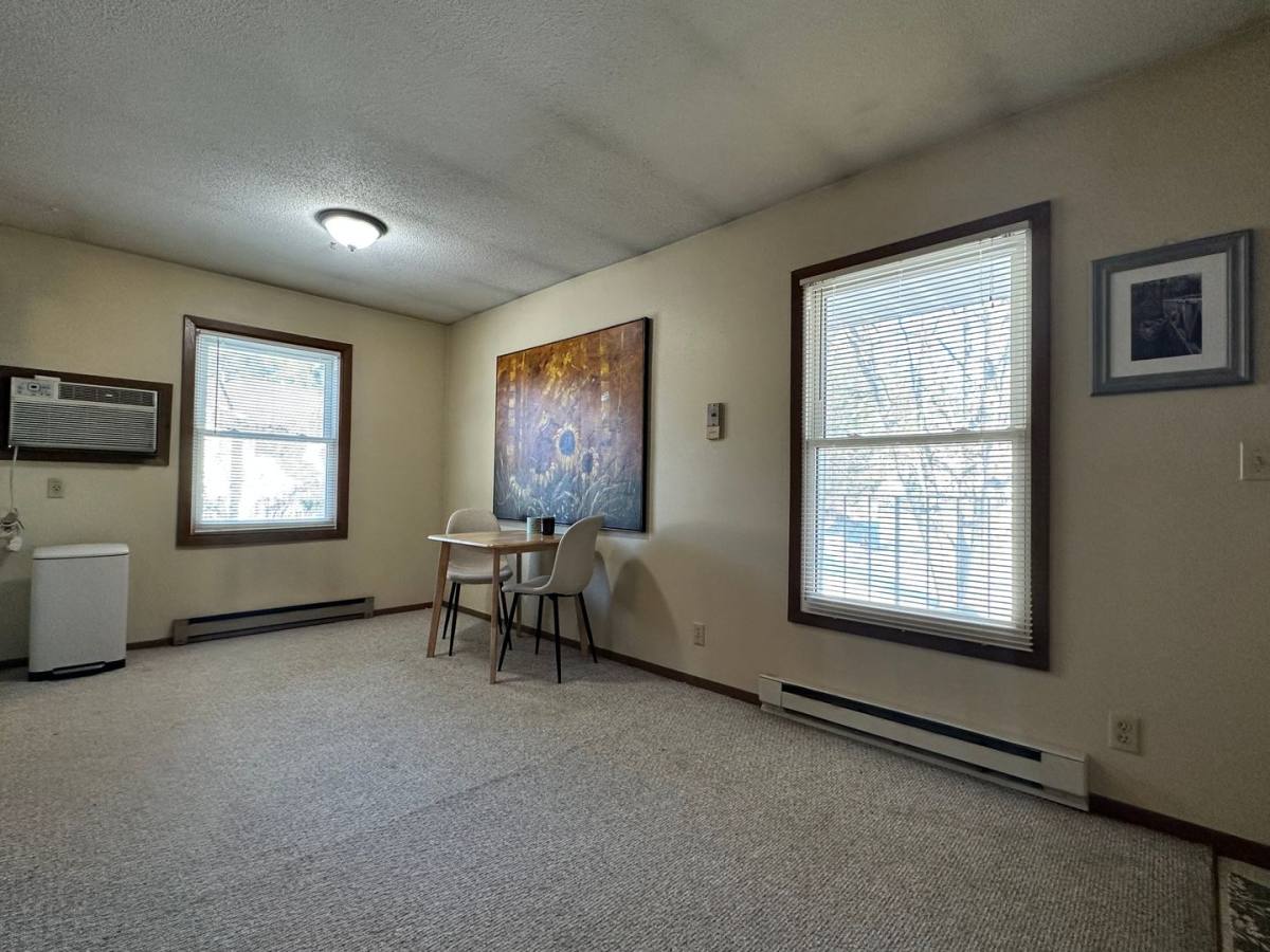 Apartment for rent at 3210 Oak Knoll Dr, Eau Claire, WI 54701
