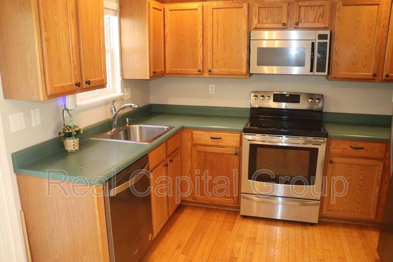House for rent at 25B Mapleridge Ave, Clifton Park, NY 12065