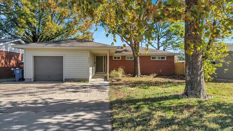 House for rent at 2923 S Irvington Ave, Tulsa, OK 74114
