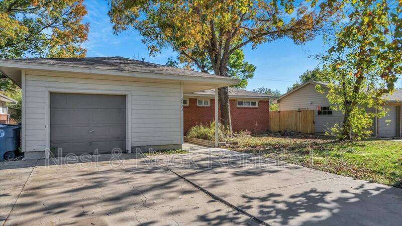 House for rent at 2923 S Irvington Ave, Tulsa, OK 74114