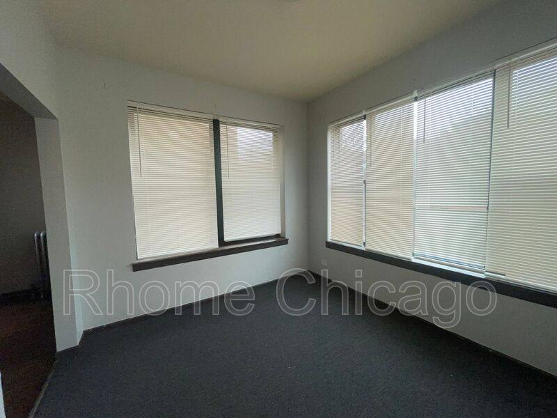 Apartment for rent at 7001 S Clyde Ave #2, Chicago, IL 60649