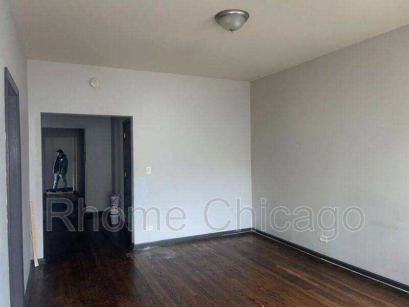 Apartment for rent at 7001 S Clyde Ave #2, Chicago, IL 60649