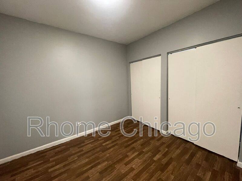 Apartment for rent at 6938 S Clyde Ave #213, Chicago, IL 60649