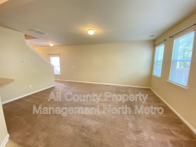House for rent at 114 Kasey Dr, Woodstock, GA 30189