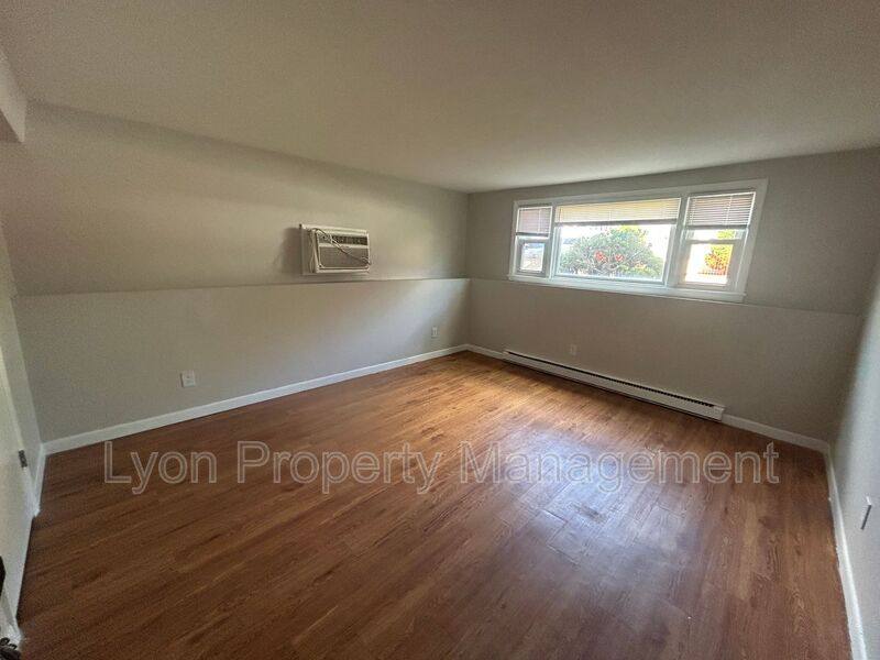 Apartment for rent at 45 Marlborough St #1B, Cranston, RI 02910