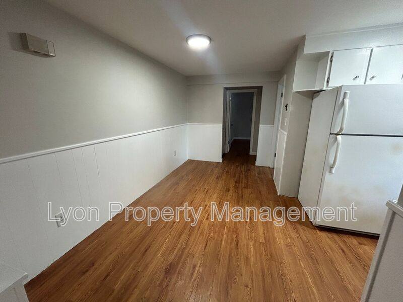 Apartment for rent at 45 Marlborough St #1B, Cranston, RI 02910