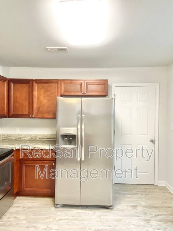 House for rent at 109 Peachtree Lane, Hampton, VA 23669