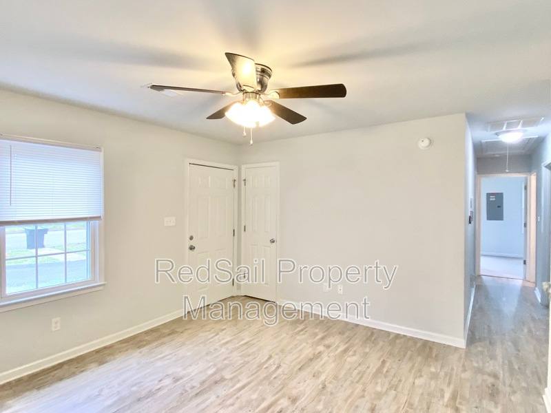 House for rent at 109 Peachtree Lane, Hampton, VA 23669