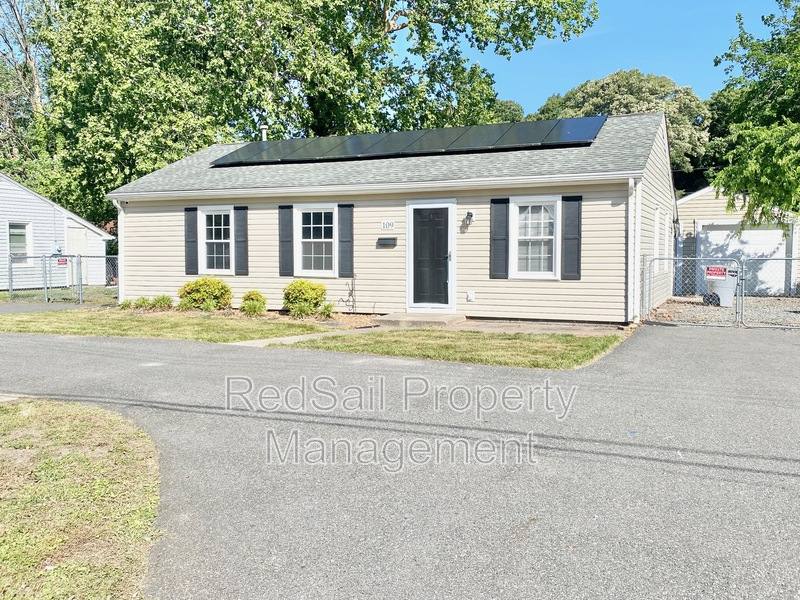 House for rent at 109 Peachtree Lane, Hampton, VA 23669