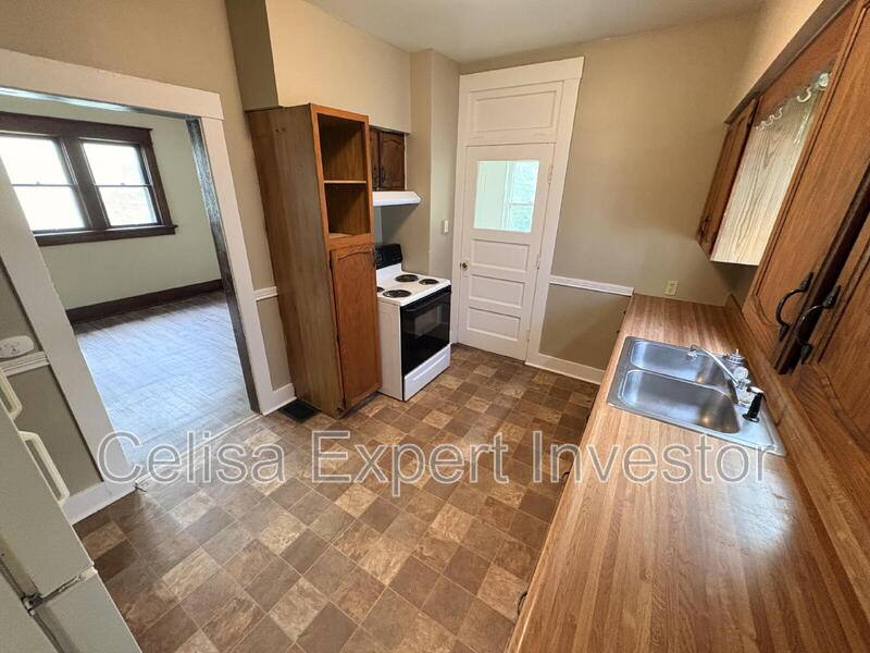 House for rent at 1353 Huestis Ave, Fort Wayne, IN 46807