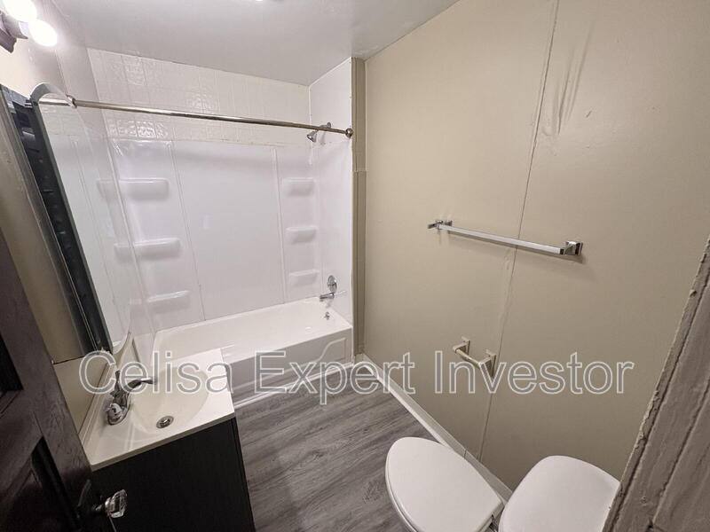 House for rent at 1353 Huestis Ave, Fort Wayne, IN 46807