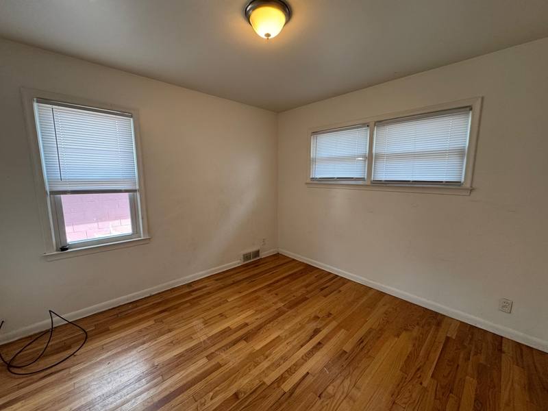 House for rent at 14615 Stephens Rd, Eastpointe, MI 48021
