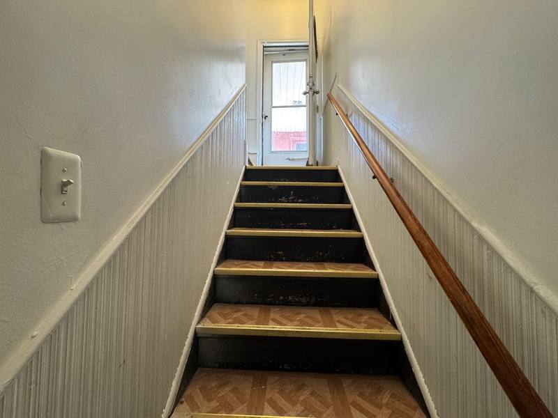 House for rent at 14615 Stephens Rd, Eastpointe, MI 48021