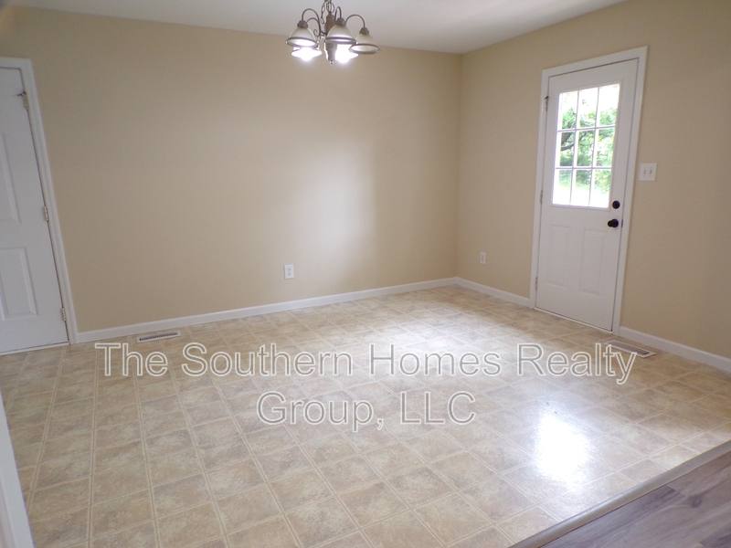 House for rent at 1425 Hammerhill Rd, Athens, TN 37303