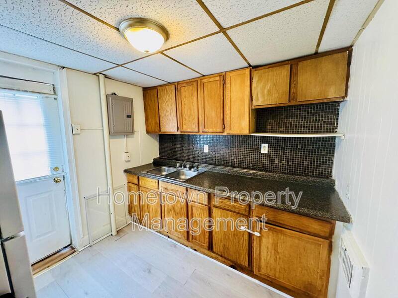 Apartment for rent at 429 Kelker St #2, Harrisburg, PA 17102