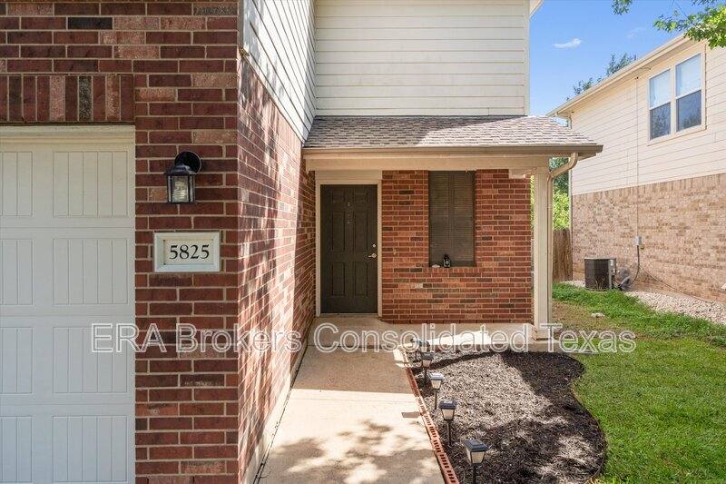 House for rent at 5825 Silver Screen Dr, Austin, TX 78747