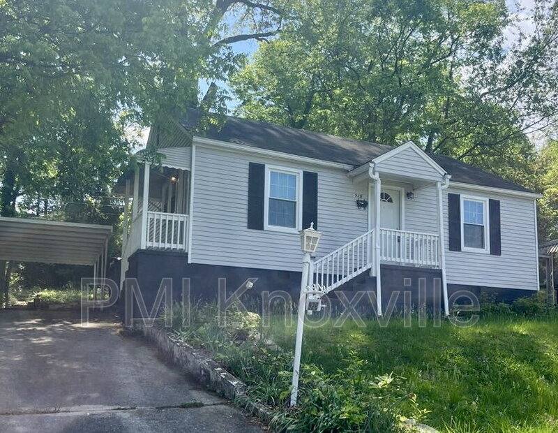 House for rent at 926 Ledgerwood Ave, Knoxville, TN 37917