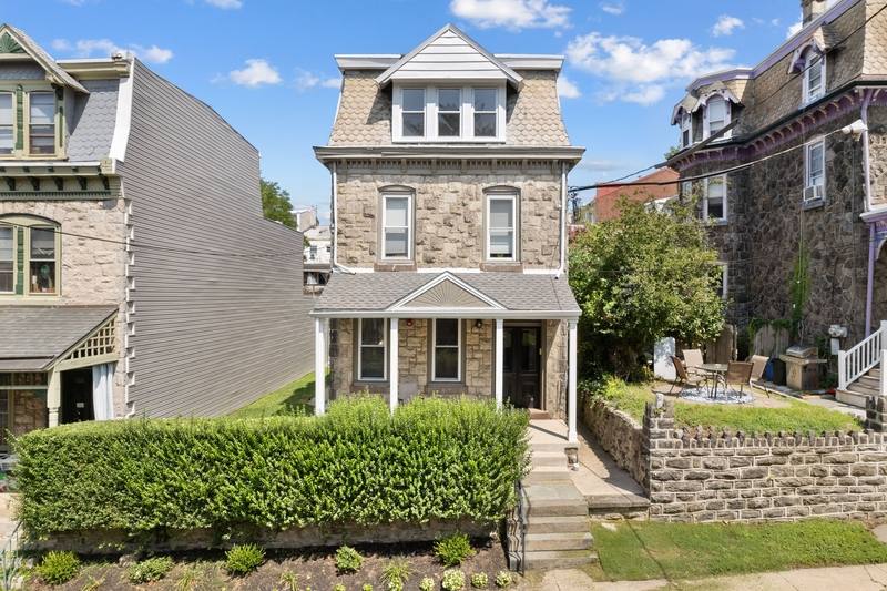 Apartment for rent at 125 Sumac St #4, Philadelphia, PA 19128