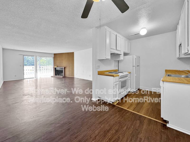 Apartment for rent at 1233 Dealynn St #7, Sacramento, CA 95825